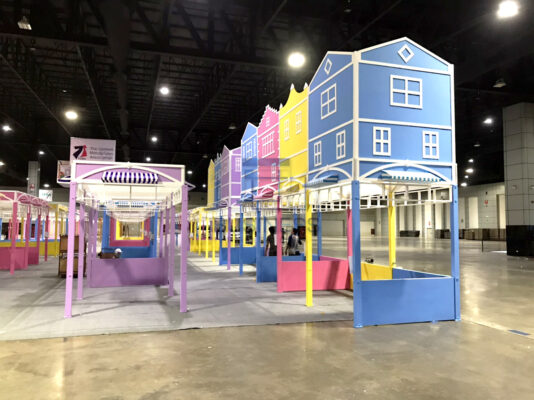 บูธไม้ พาวิลเลี่ยน